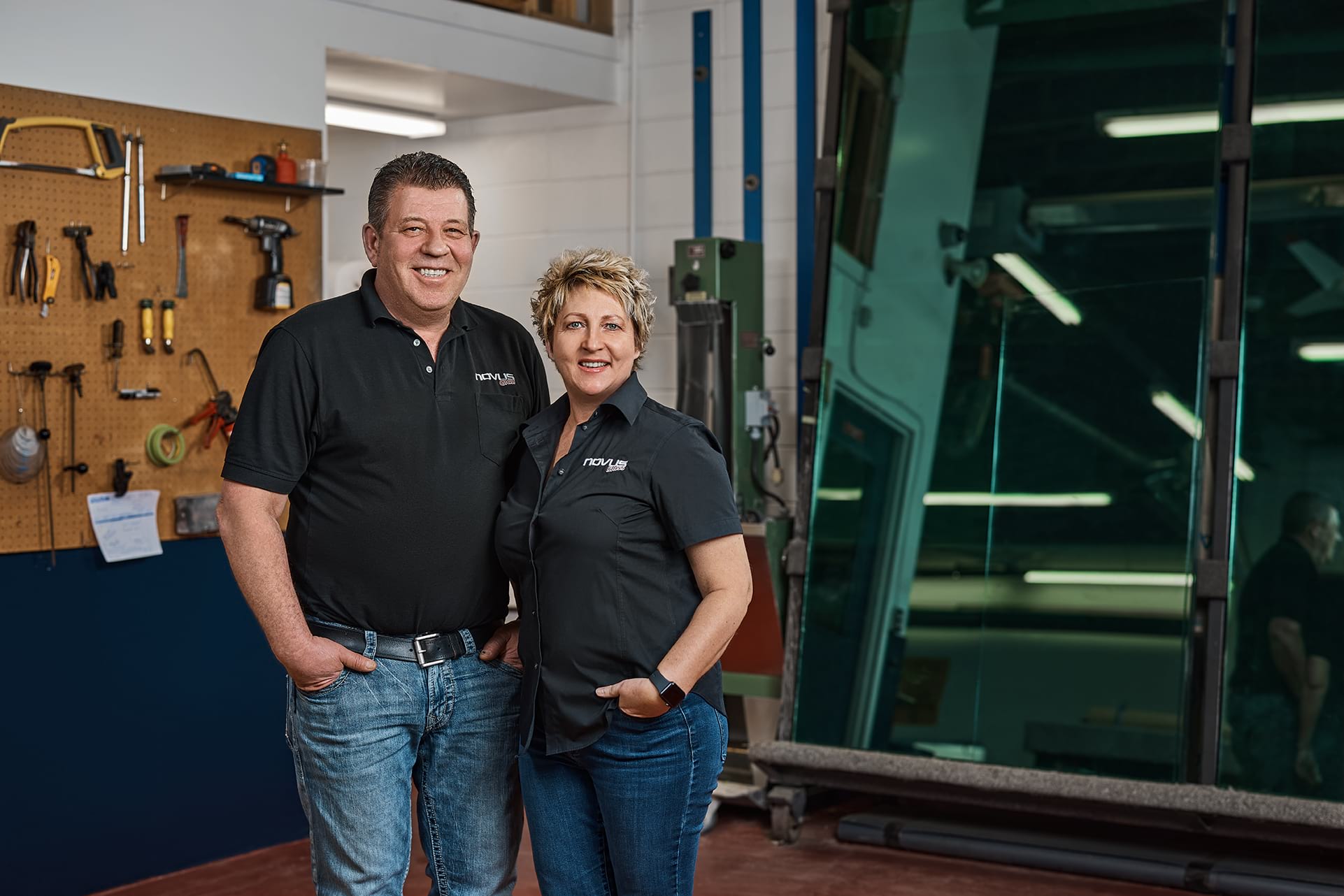 NovusGlassRepair&Replacement_JodiWillBrandt_Shop_sm